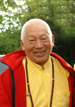 Venue du Vénérable Lama Teunzang