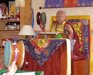 Venerable Lama Teunzang